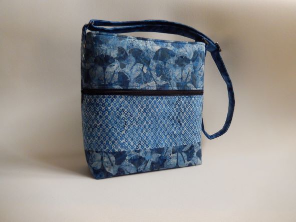 Blue Purse with Different Textured Shell Patterns